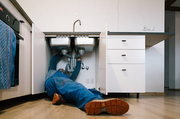 Professional Plumbing technician working in Butler, MD